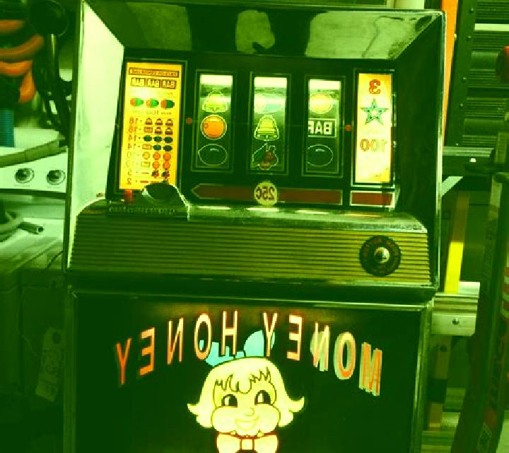 Lucky Honey slot machine