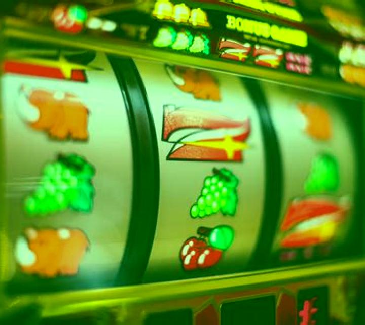 Lucky Inn slot machine