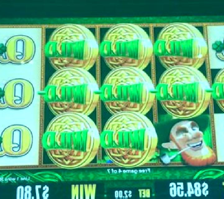 Lucky Mr. Wild slot machine