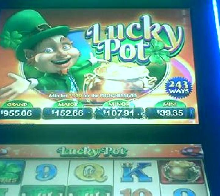Lucky Pot slot machine