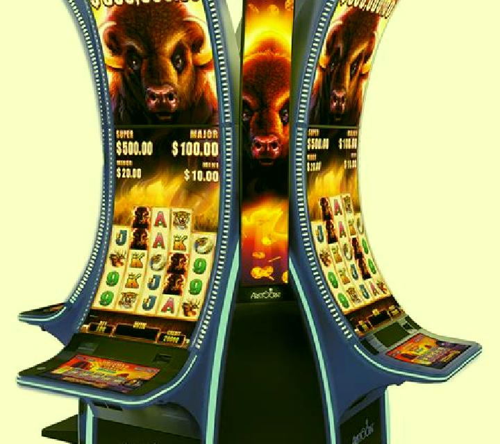 Lunax slot machine