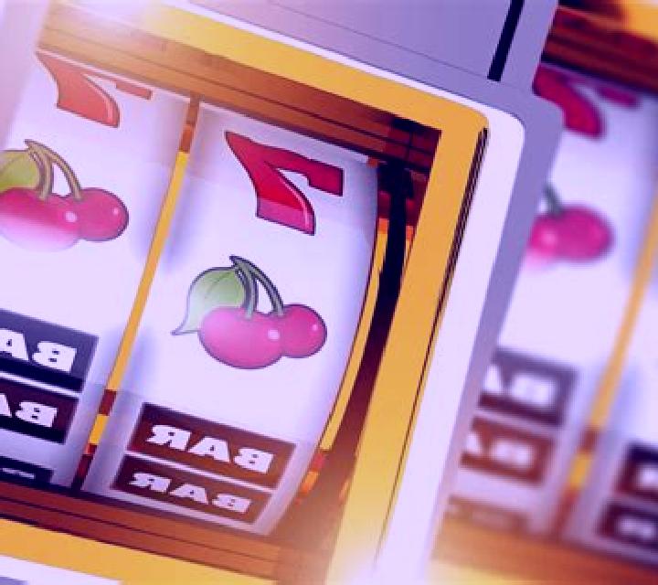 Luz de Draco 40/6 slot machine