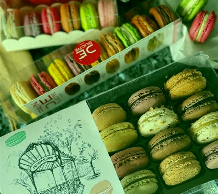 Macaron Mad Mess slot machine