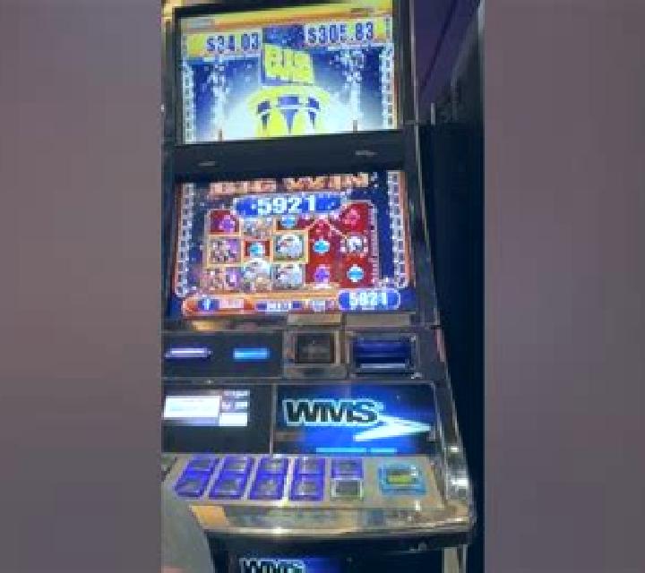 Mad Men (WMS) online slot