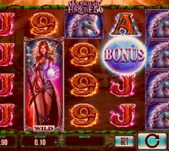 Madame Moonlight slot game