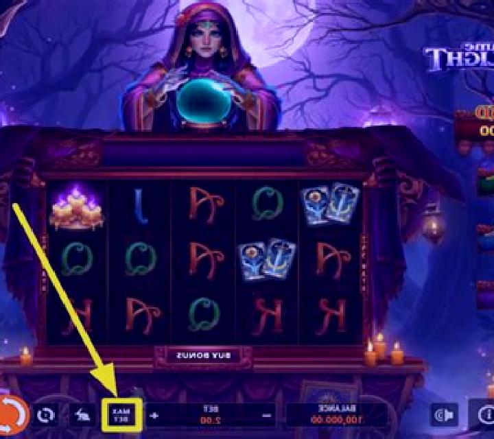Madame Moonlight slot