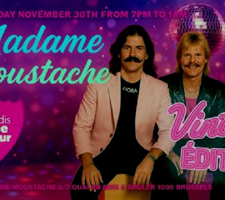 Madame Moustache online slot