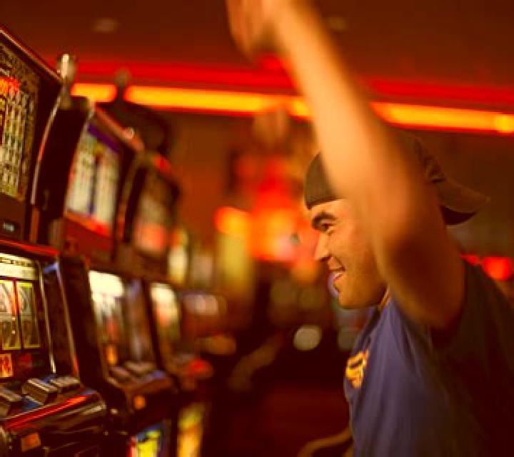 Magic Hot 4 Deluxe slot game