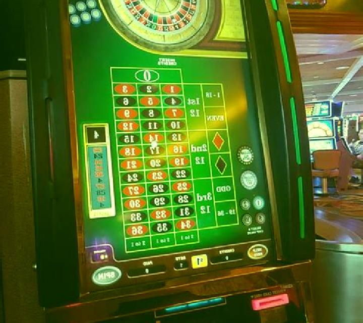 Magic Roulette slot machine