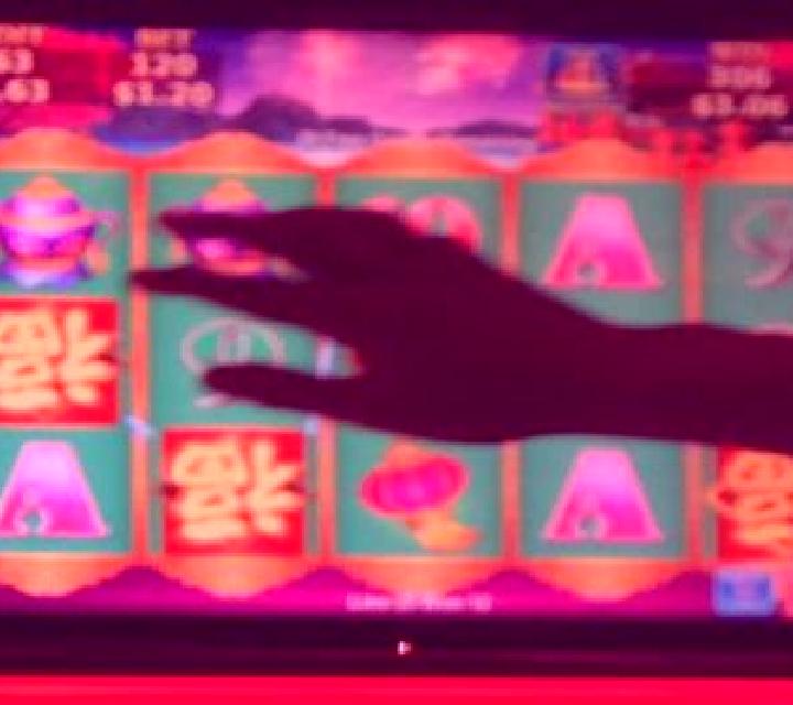 Magic Touch slot machine