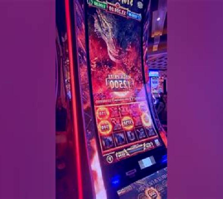 Magma Rush slot machine