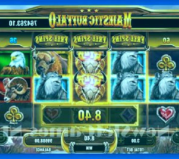 Majestic Crown 100 online slot