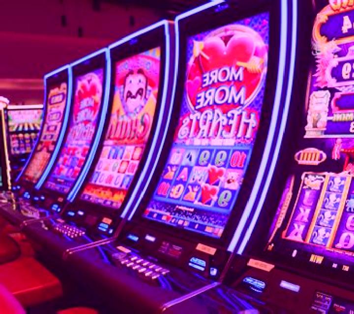 Mardi Gras Super Wins slot machine