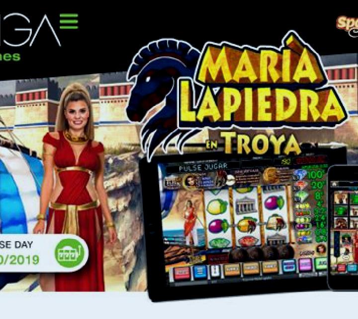 Maria Lapiedra in Troya slot machine