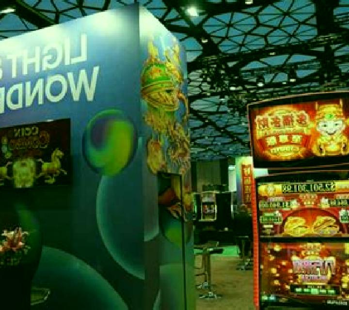 Mermaid Queen (Light and Wonder) online slot