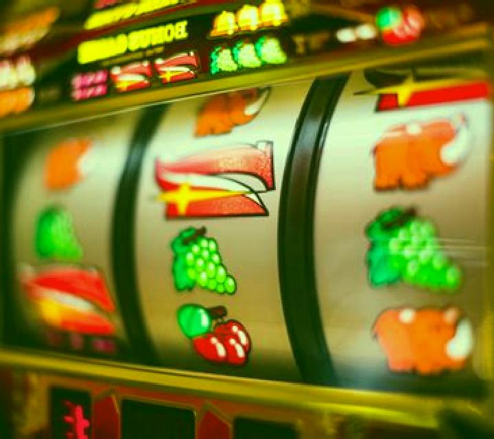 Mid-Autumn Festival (Iconic Gaming) slot machine