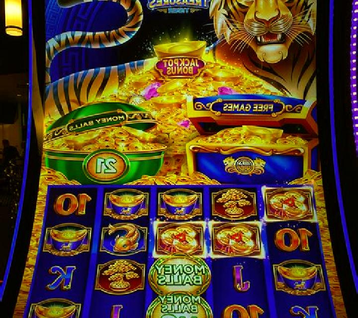 Midas Treasure slot machine