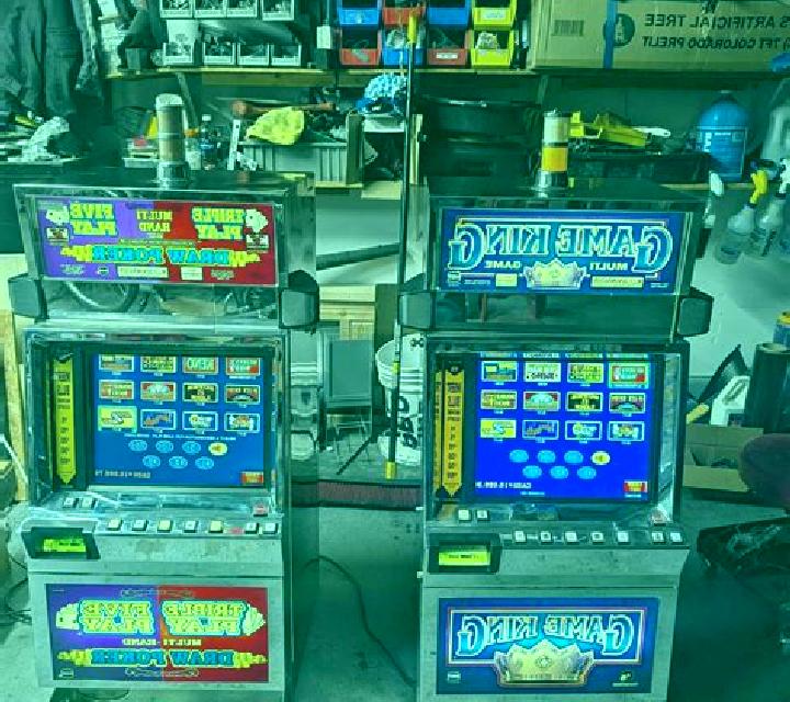 Mighty 40 slot machine