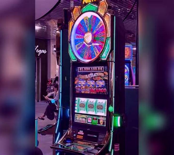 Million Dollar Punch slot machine