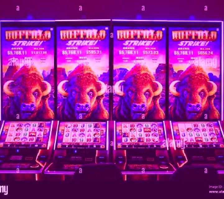 Millionaire Strike slot machine