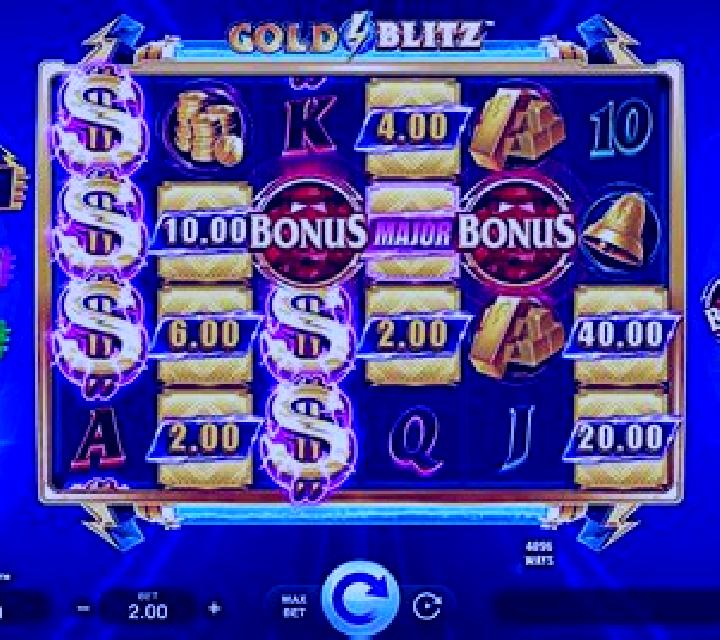 Mina Explosiva Gold Blitz slot game