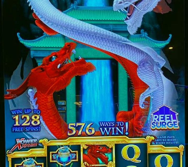 Mini Dragons slot machine