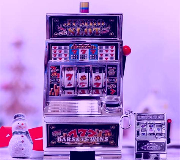 Mini Trump Scratch Card slot machine