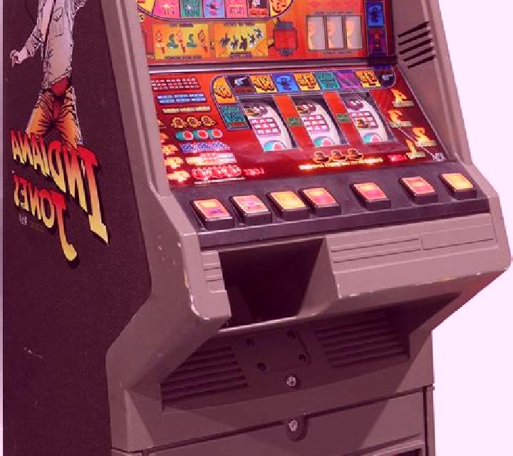 Miss Jones slot game