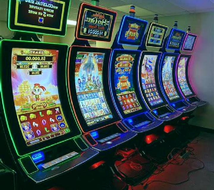 Money Carlo (Storm Gaming) slot machine