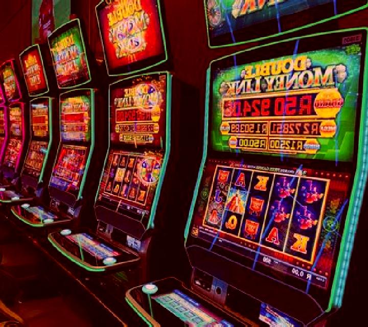 Money Link Ultimate 8 slot machine
