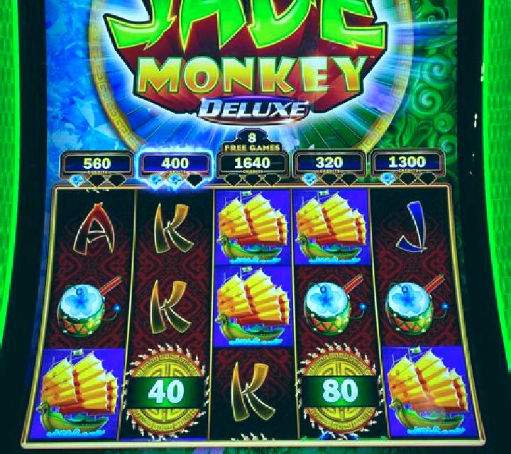 Monkey Slots slot machine