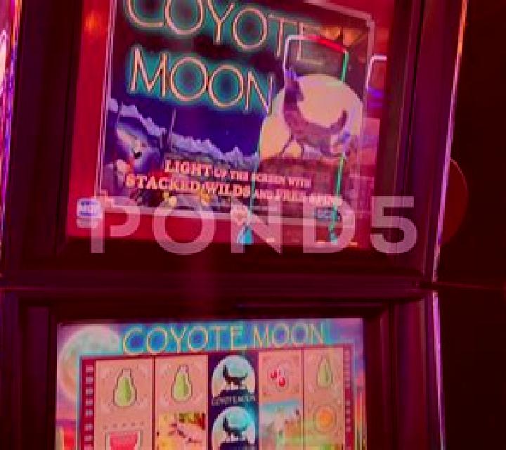 Moon Scratch slot machine