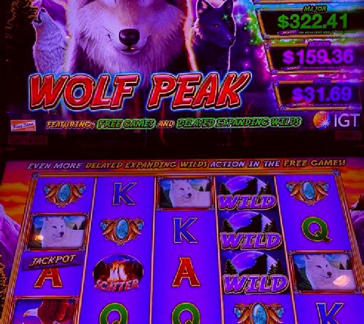 Moooving Wilds slot machine