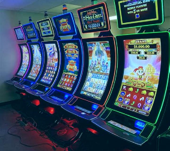 Mr. First (Aspect Gaming) slot machine