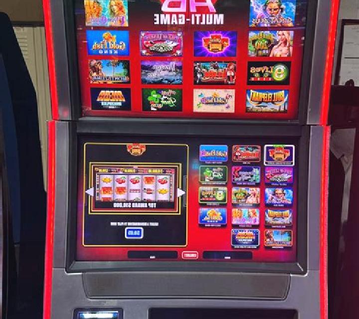 Multi Clover 10 online slot