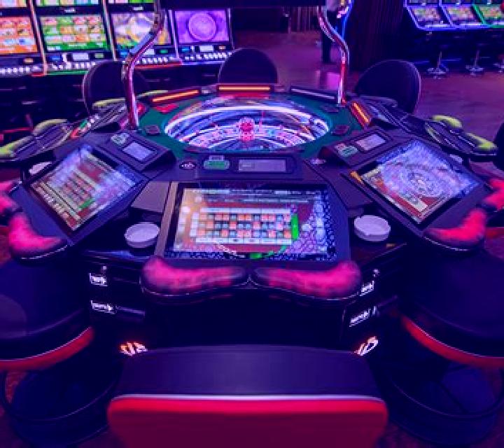 Multiplayer Roulette slot machine