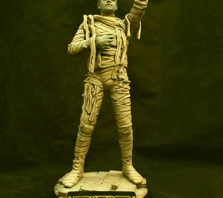 Mummy s Tomb Shopaholic slot machine