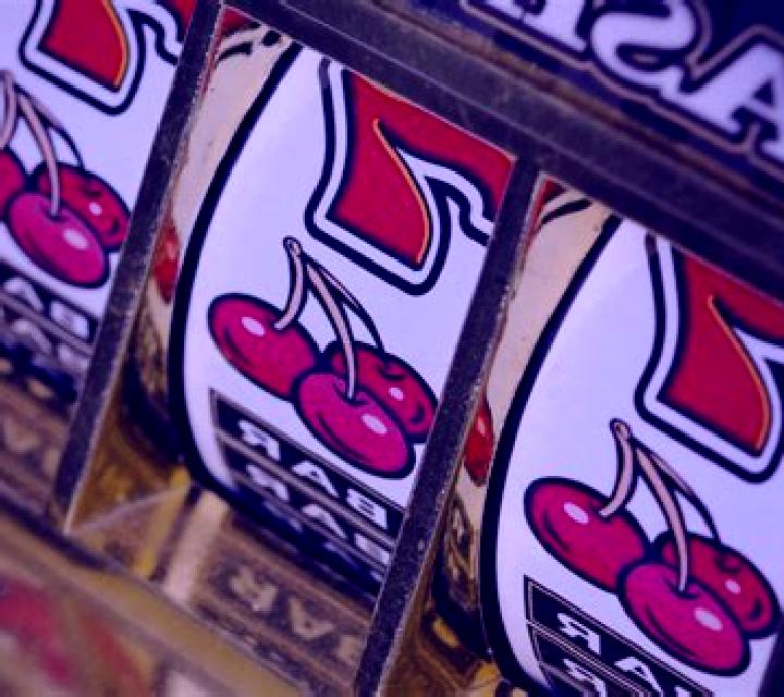 Mustache Hat slot machine