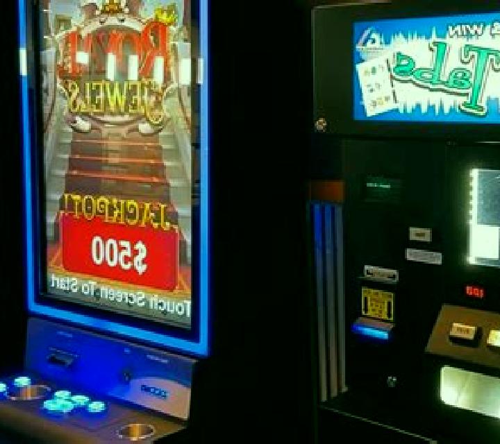 Mysterious Hieroglyphs (Pull Tabs) online slot
