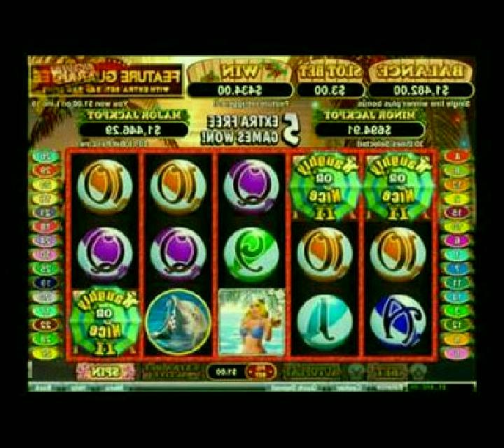 Naughty or Nice Spring Break slot