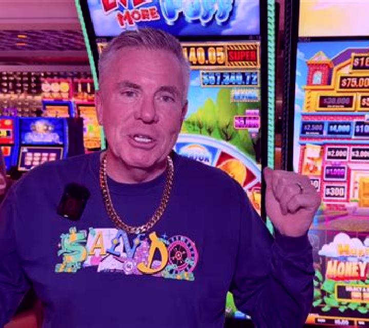 Naughty Streamer slot game