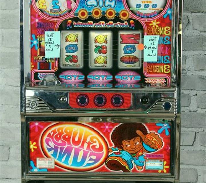 Neon Funk slot machine