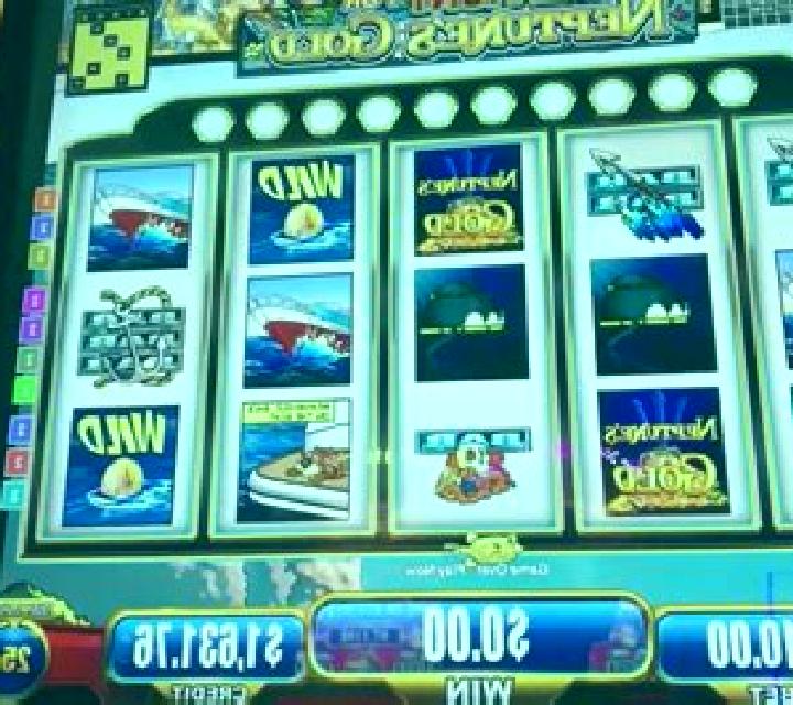 Neptunes Gold (Swintt) online slot