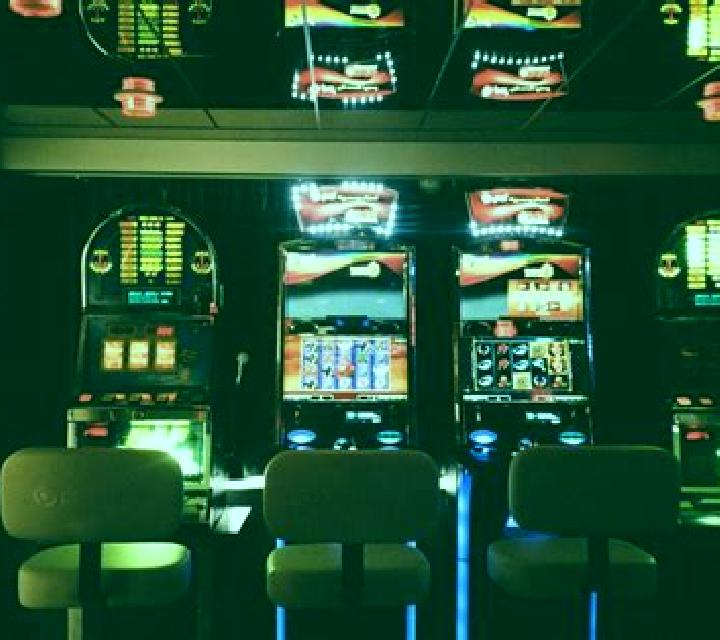 Night Club (FUGA Gaming) slot game