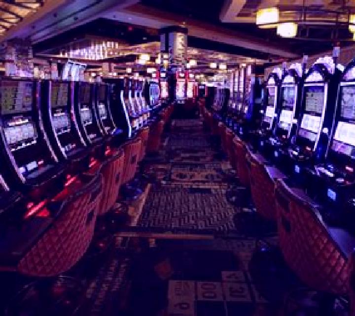 Night Wolves slot machine