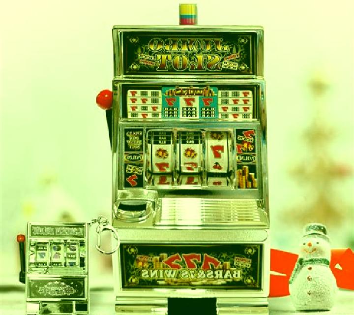 North vs Giant slot machine