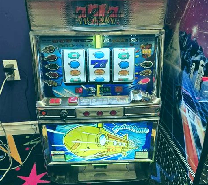 Oasis Poker Professional Series slot machine