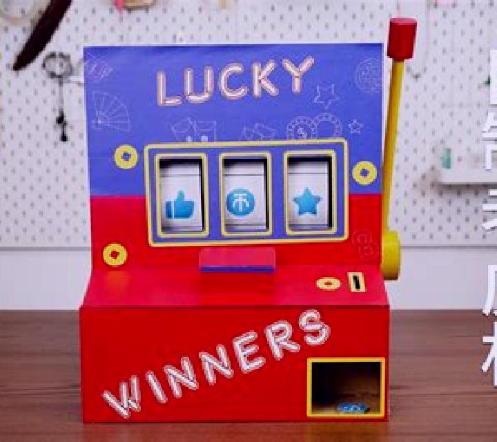 Origami slot machine