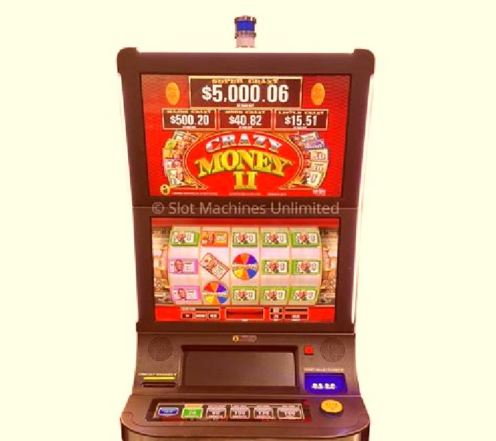 Outsourced 2 slot machine