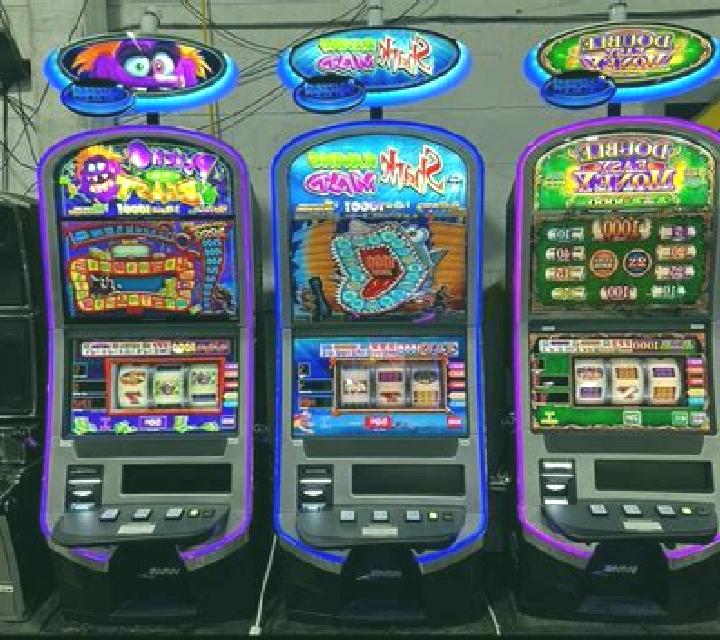 Overtake Him slot machine